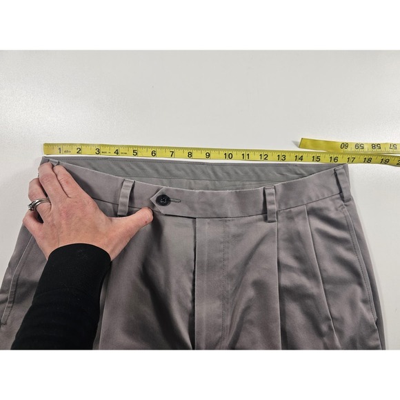Jos A Bank travellers 34x32 (34×31) grey pleated pocket slacks career ^ - Picture 5 of 6